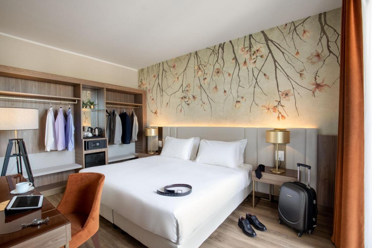 Hotel Della Piana Avezzano Esterno foto