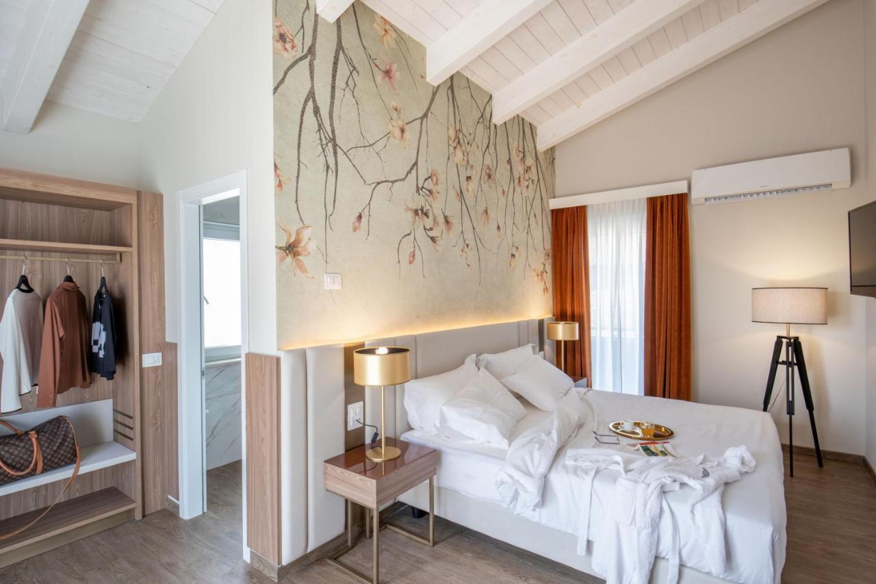 Hotel Della Piana Avezzano Esterno foto