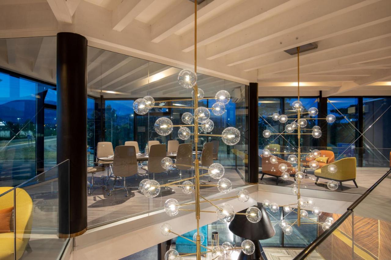 Hotel Della Piana Avezzano Esterno foto
