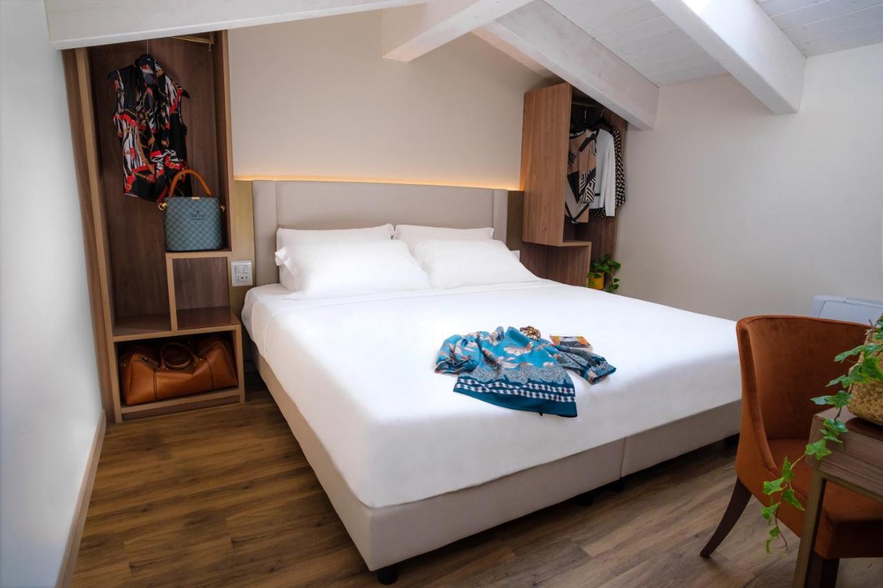 Hotel Della Piana Avezzano Esterno foto