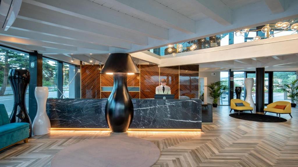 Hotel Della Piana Avezzano Esterno foto